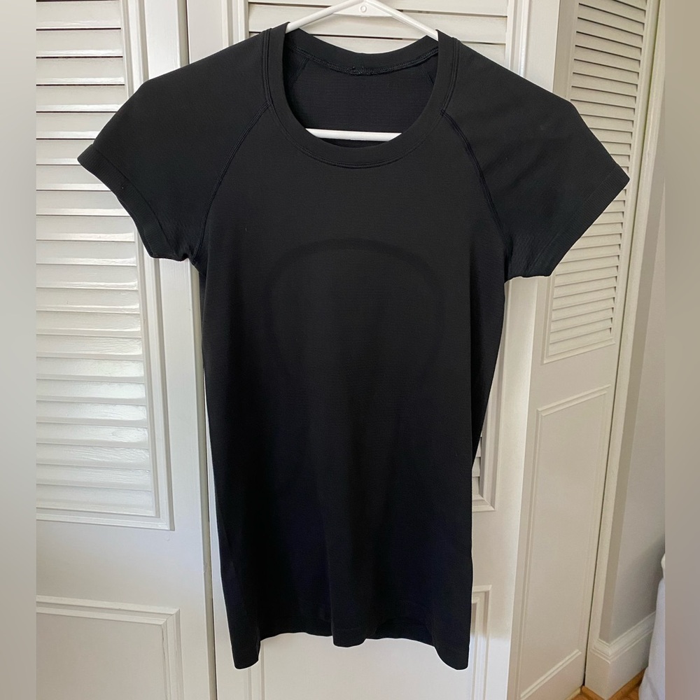 Lululemon Black Athletic T-Shirt